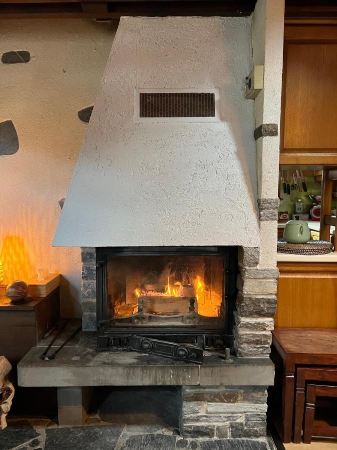 Entire Cozy Chalet In St-Cergue - 30 Min From Geneva Saint-Cergue Exterior photo